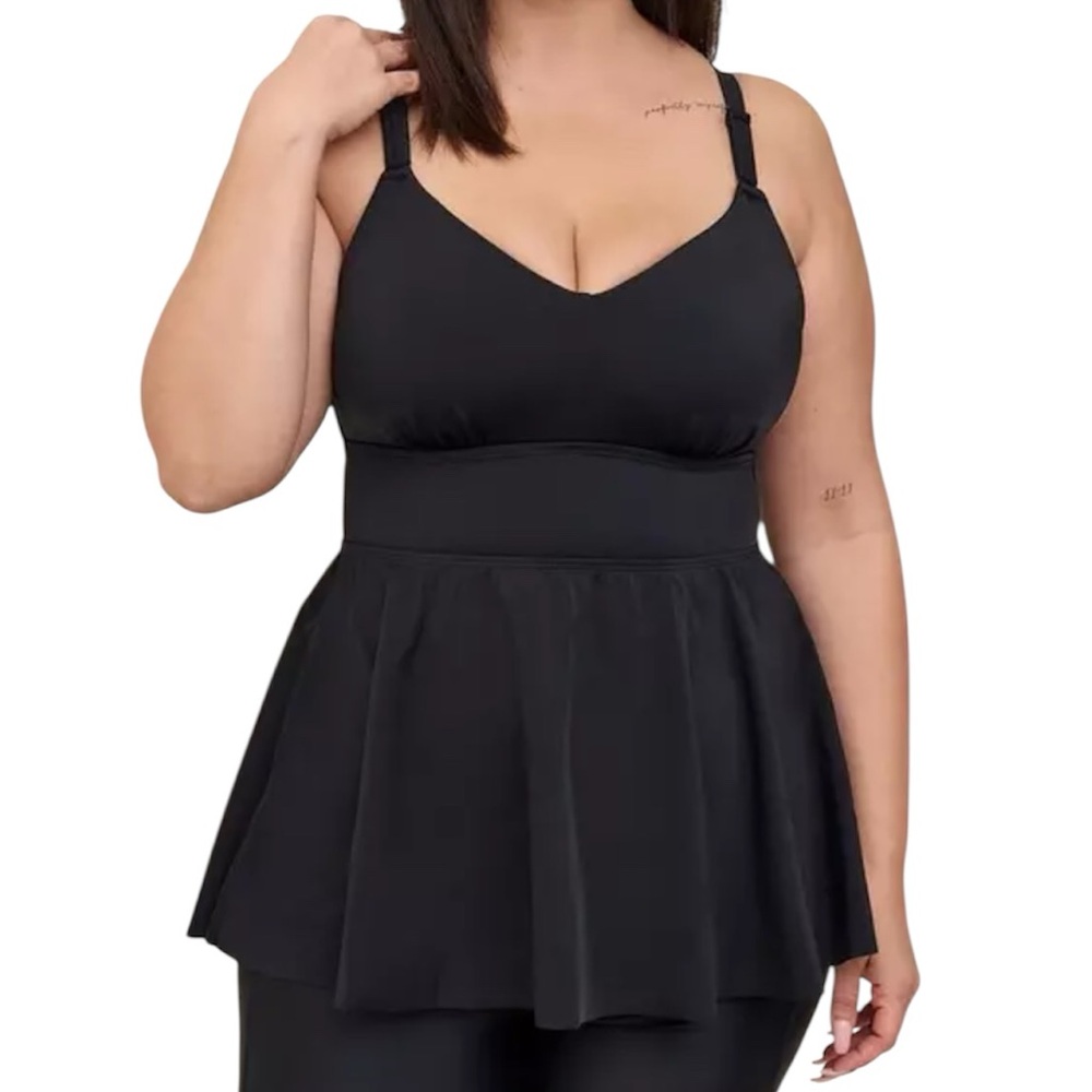 Torrid Black Racerback Tankini Wire Free 4XL NWT Lightly Lined Full Coverage